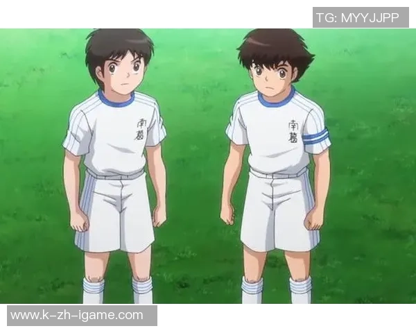 足球最佳搭档揭秘：他们如何在场上默契配合创造辉煌时刻